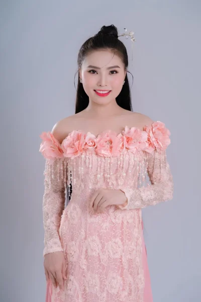 nghệ sĩ yến khoa